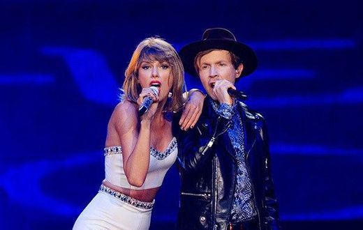 Taylor Swift and Beck at '1989' Tour