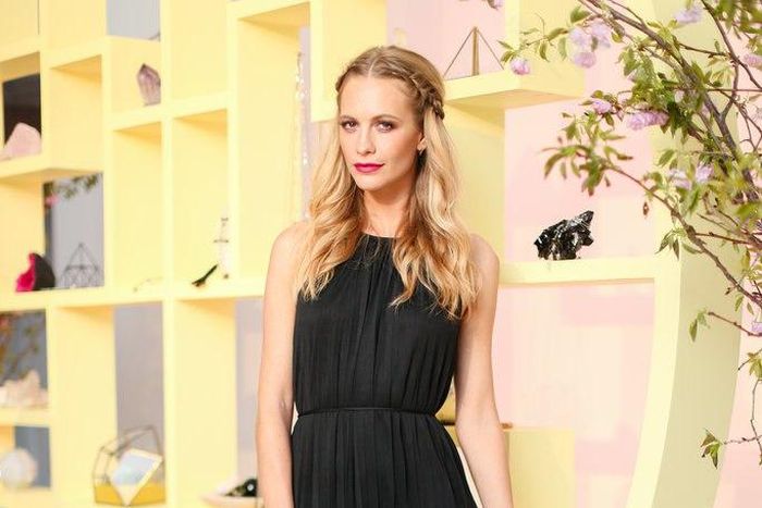 Why you want to try solid colours