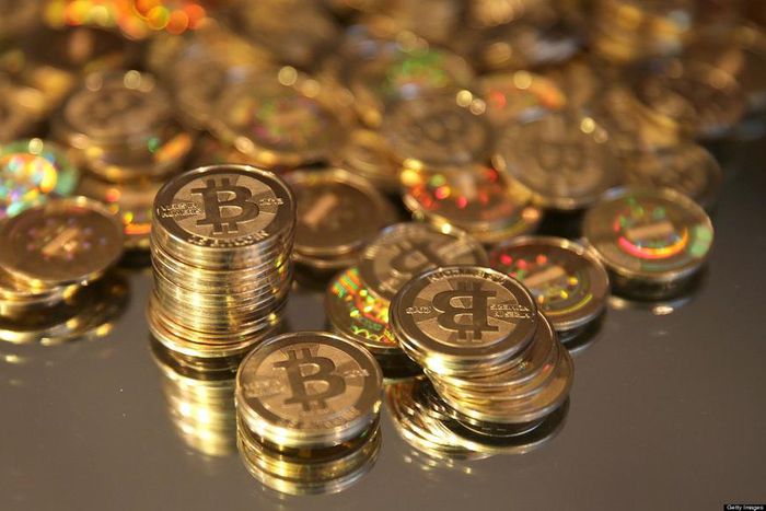 Bitcoin is fast becoming the more prominent online currency.