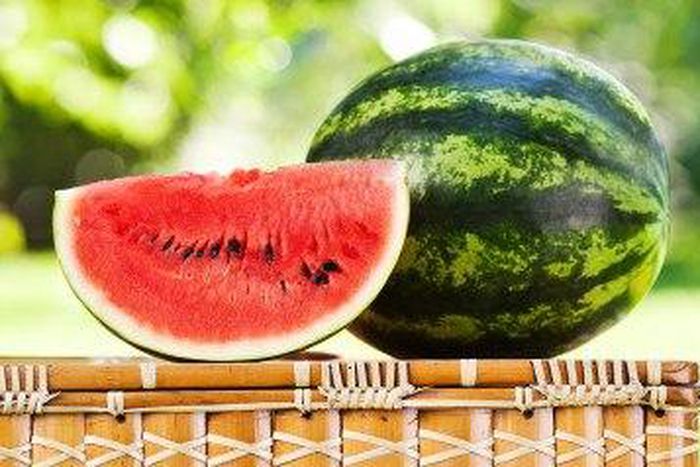 ___3794240___https:______static.pulse.com.gh___webservice___escenic___binary___3794240___2015___5___25___16___n-WATERMELON-large570_1