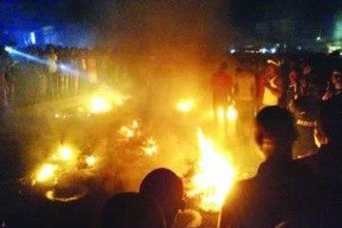 ___4069919___https:______static.pulse.com.gh___webservice___escenic___binary___4069919___2015___8___14___7___fire-360x273