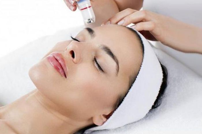 Oxygen facials