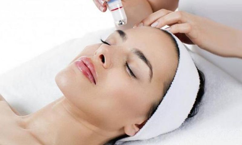 Oxygen facials