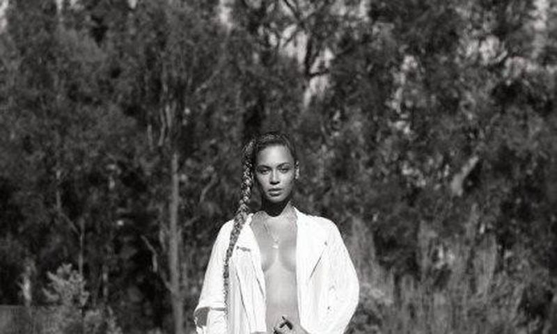 Beyonce is drop dead gorgeous for Flaunt Magazine