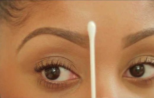 Perfectly defined brows frame the eyes