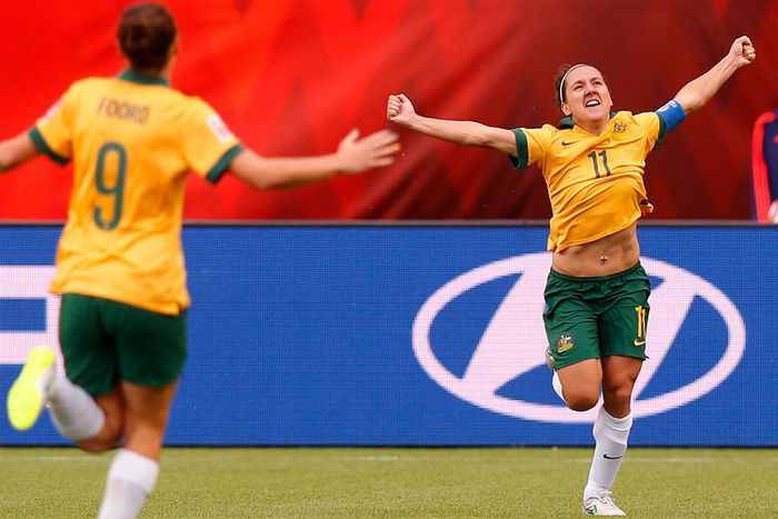 ___3873046___https:______static.pulse.com.gh___webservice___escenic___binary___3873046___2015___6___17___12___lisadevanna-cropped_x74qdtqly7av1sw8ddvkvatem_1