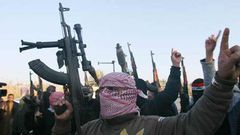 Militant group says shot down Iraqi fighter plane