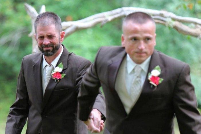 Todd Bachman inviting Peck's step dad, Todd Cendrosky, to help walk Peck down the isle