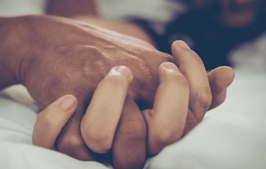 6 signs he only wants sex—ladies, watch out!