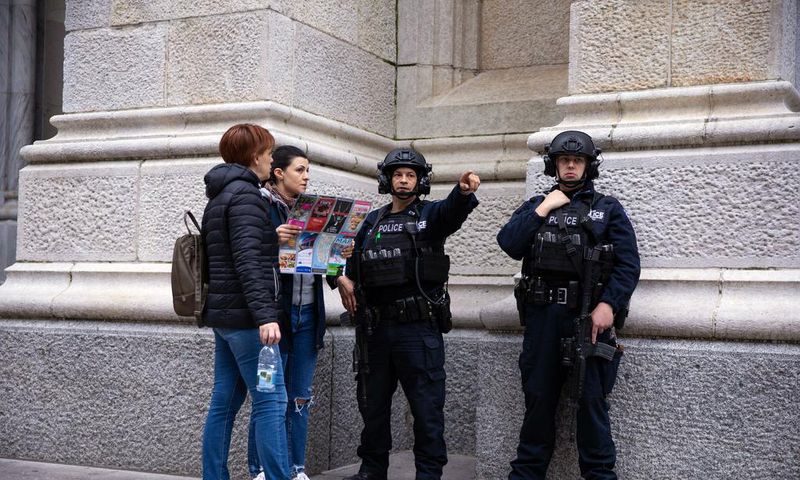 Man Arrested With Gas Cans and Lighters at St. Patrick's Cathedral Is a Philosophy Teacher