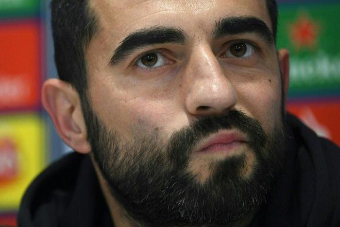 Napoli's Spanish defender Raul Albiol could be sidelined for up to a month after knee surgery