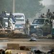 Sudanese forces are deployed around Khartoum's army headquarters on June 3, 2019 as they try to disperse Khartoum's sit-in