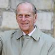 Prince Philip has given up his driving licence following the crash