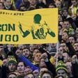 Supporters of Nantes football club display a message in Spanish that reads "With you, forever" next to an image of Emiliano Sala Des supporters du FC Nantes affichent le message en espagnol "pour toujours, avec toi" au côté de l'effigie d'Emiliano Sala...