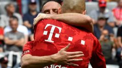 Arjen Robben and Franck Ribery bid farewell to the Allianz Arena on Saturday