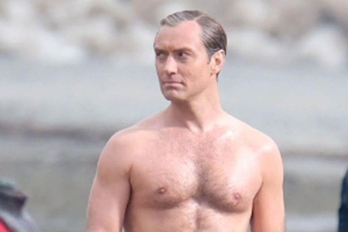 Jude Law's Beach Pope Bod Ignites Online Debate