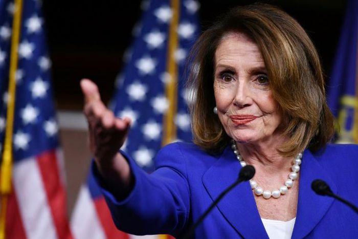US House Speaker Nancy Pelosi, who is on a visit to Britain, says her Democratic Party needs a centrist vision to beat Donald Trump in the 2020 election