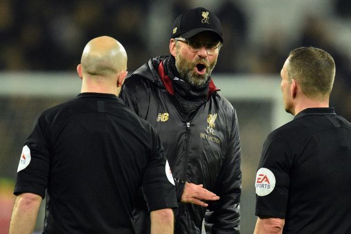 Liverpool manager Jurgen Klopp speaks to match officials after his side's 1-1 draw with West Ham