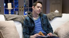 Pete Davidson Jokes About Living With His Mom