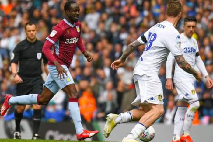 Albert Adoma vs Leeds United