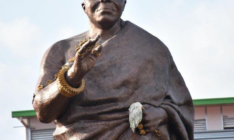 Asantehene's statue