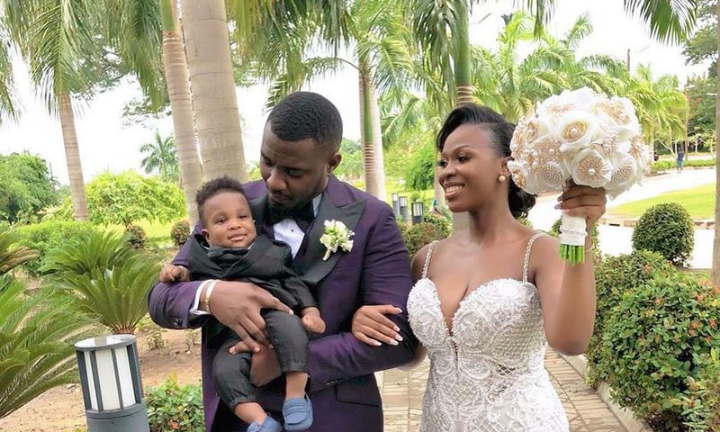 Mr and Mrs Dumelo with their son