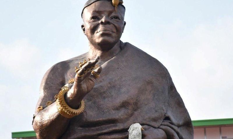 KNUST distances itself from controversial Otumfuo statue