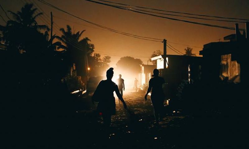 ‘Worse than ECG!’: Ghanaians descend on PDS over widespread ‘dumsor’