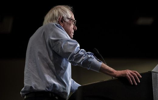Sanders, Now a Millionaire, Pledges to Release Tax Returns by Monday