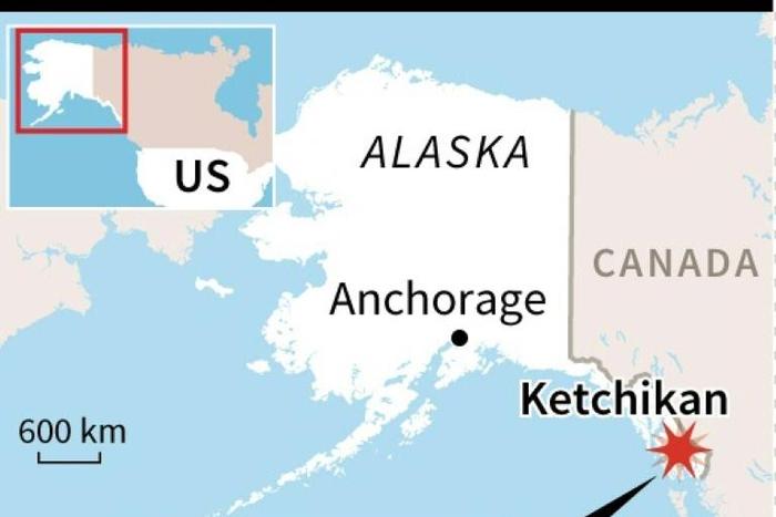 Map locating the area in Alaska where two planes carrying 16 passengers collided on Monday