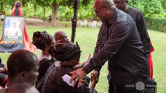 Mahama consoles family of Major General Vib-Sanziri