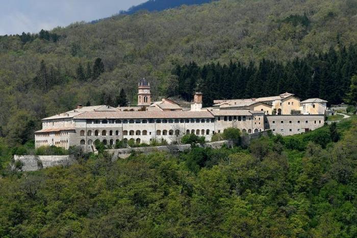 Attempts to transform the sprawling stone Certosa di Trisulti into a far-right political training camp risk falling foul of a bitter fight between Italy's populist parties