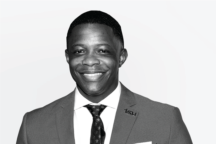 This ManTook Down a Shooter With His Bare Hands