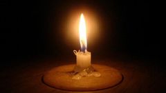 ___7384238___2017___9___27___17___dumsor_candle-800x450