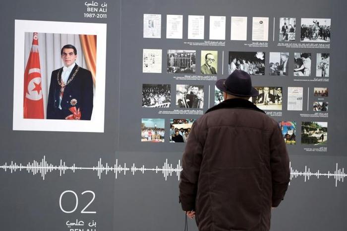 A new multimedia exhibition charts the 29-day uprising that toppled Tunisia's longtime dictator Zine El Abidine Ben Ali, in what is known as one of the first Facebook revolutions