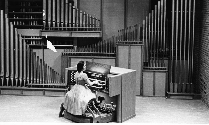 Marilyn Mason, Globe-Trotting Organist and Teacher, Dies at 93