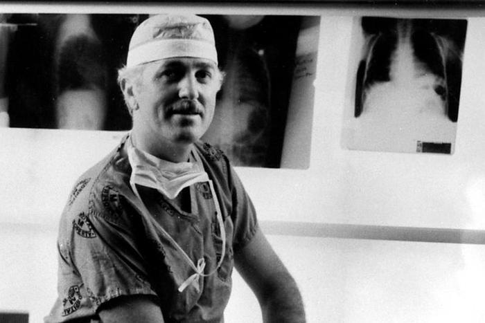Dr. Leonard Bailey, who gave a baby a baboon's heart, dies at 76