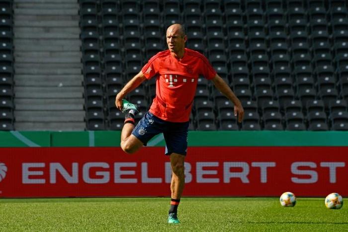 Arjen Robben will play his last game for Bayern Munich in Saturday's German Cup final