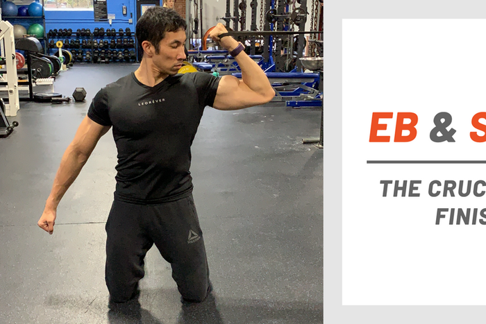 Kneel Down for a Righteous Pump With This Finisher