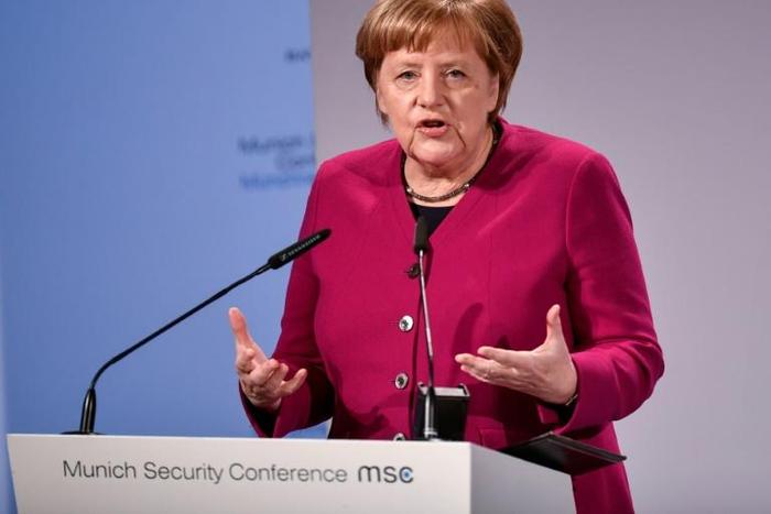 German Chancellor Angela Merkel pointed out that the biggest car plant of German luxury brand BMW was not in Bavaria but in South Carolina, from where it exports vehicles to China
