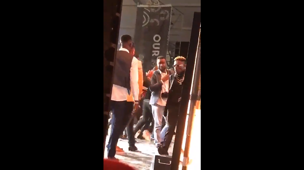 Confusion rocks VGMA