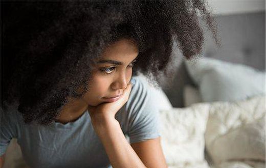 Lady walks into lover’s room unannounced, meets him ‘grinding’ her friend seriously
