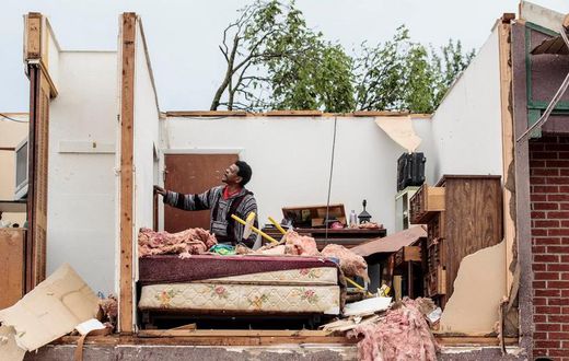 In the Midwest, heavy rains, devastating floods and 'Then the Sirens Go'