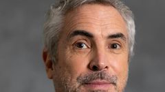 "Roma" director Alfonso Cuaron-- posing here for AFP at a photo session before the 91st Oscars Nominees Luncheon on February 4, 2019 -- says he intentionally changed the rules of filmmaking on the personal project