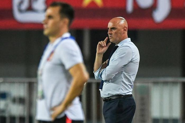Melbourne Victory's head coach Kevin Muscat (right) during last month's AFC Champions League match against Guangzhou Evergrande