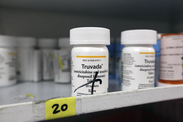Drugmaker Will Donate Truvada to U.S. for HIV Prevention