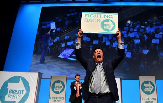 Anti-EU firebrand Nigel Farage addresses the first public rally of his new Brexit Party