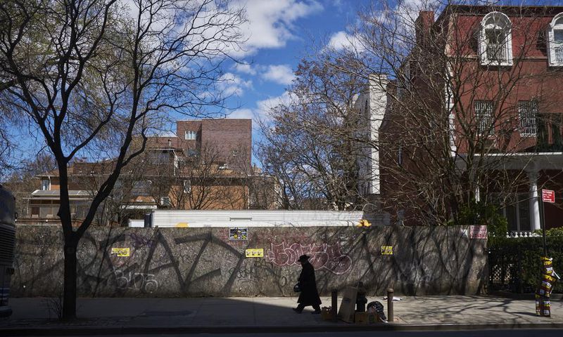 Measles Outbreak: Tensions Rise as New York City Steps Up Response