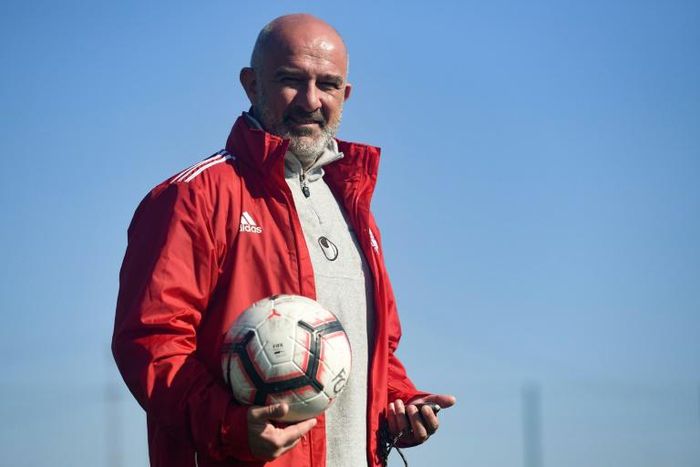 Nicolas Dupuis is sharing his job as coach of Madagascar with his role in charge of French lower-league side Fleury