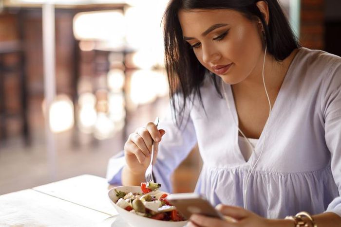 What Is Noom-And Can It Help Me Lose Weight?